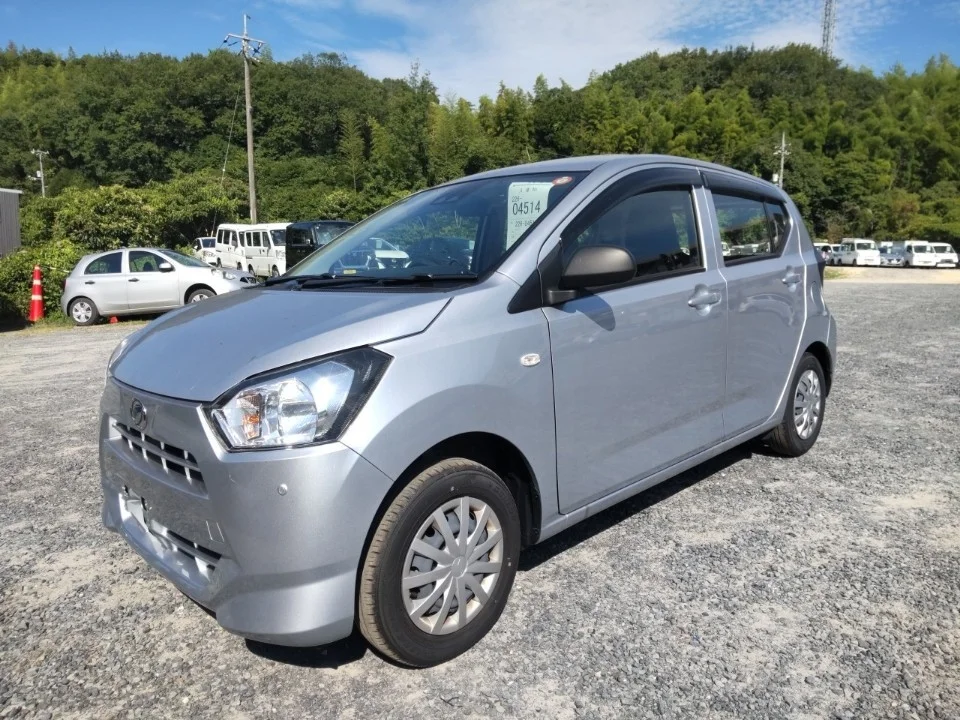 Daihatsu Mira e:S LA350S 2025